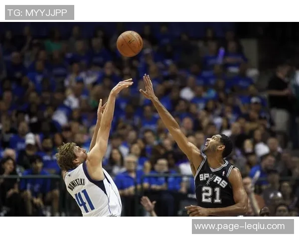 2014年季后赛马刺与小牛的激烈对决回顾与分析