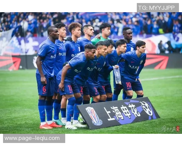 上海足球队实力引发热议球迷观点各异引发讨论